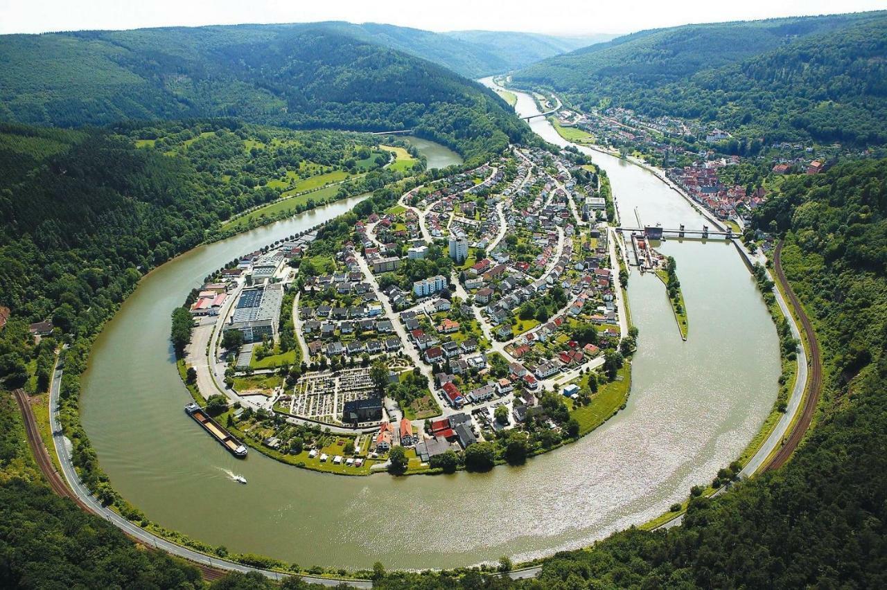 Natur Und Neckarblick Bei Heidelberg Hirschhorn Esterno foto